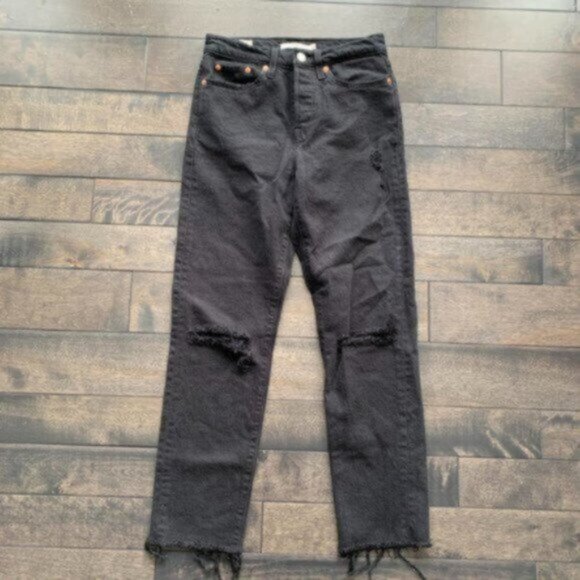 Levi's Wedgie Jeans - Picture 2 of 3